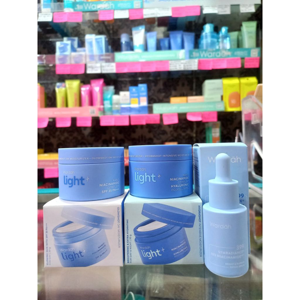 Wardah paket lightening 3 item siang30ml malam30ml serum15ml