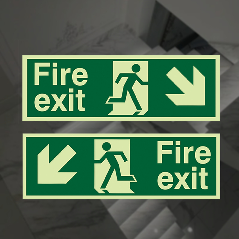 Akrilik Rambu Jalur Evakuasi Glow In The Dark 30x10/20x8cm Reflekrif Memantulkan Cahaya