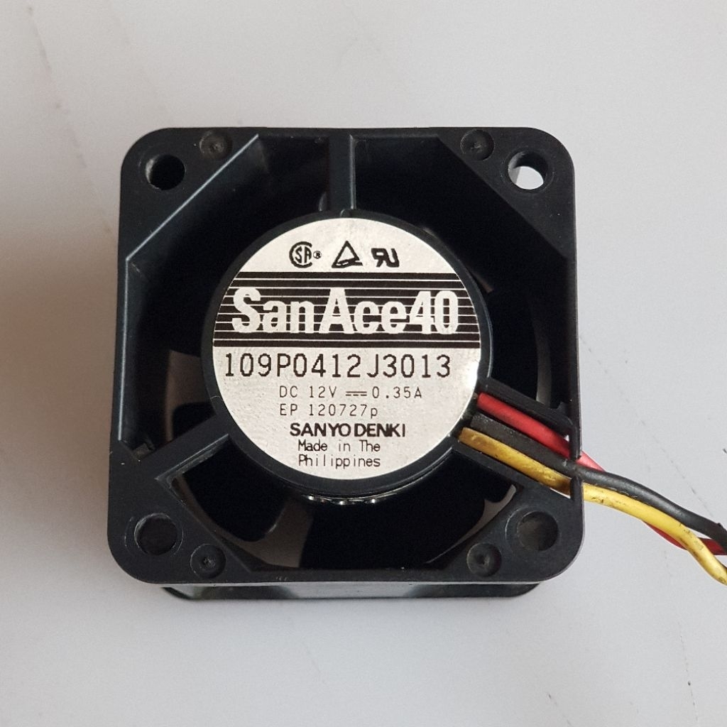 Fan kipas SanAce40   DC 12V- 0,35A 4x4cm 3pin