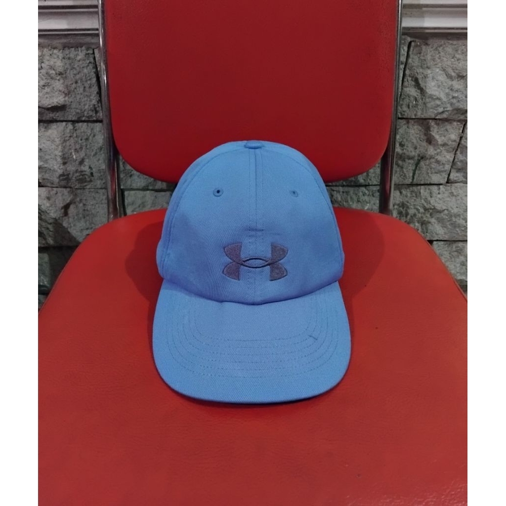 Topi pria wanita Under Armor second