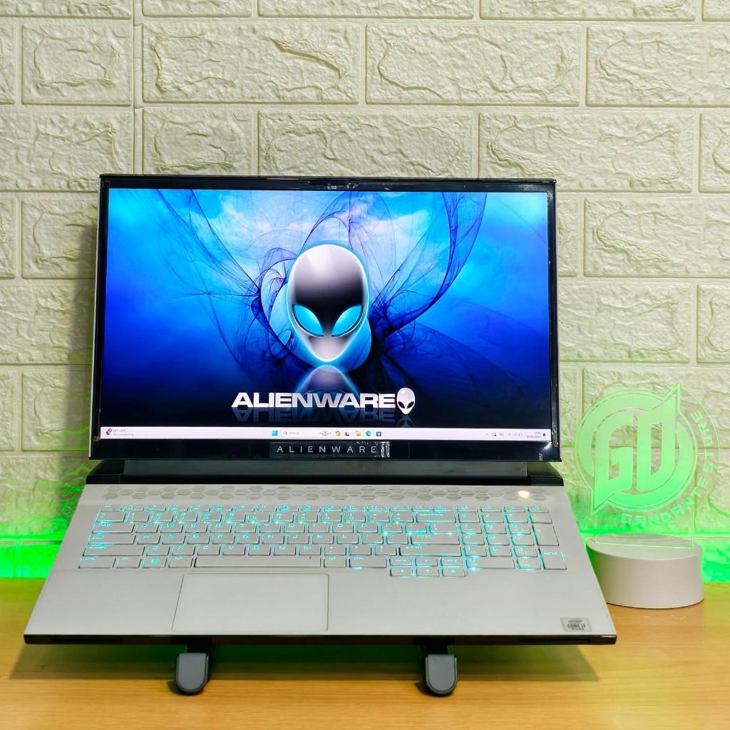 DELL ALIENWARE M17 R2 i7 Gen 9 RTX 2070 8 GB 17.3" 144 HZ IPS || LEGION 7 G713 G17 G614 G814