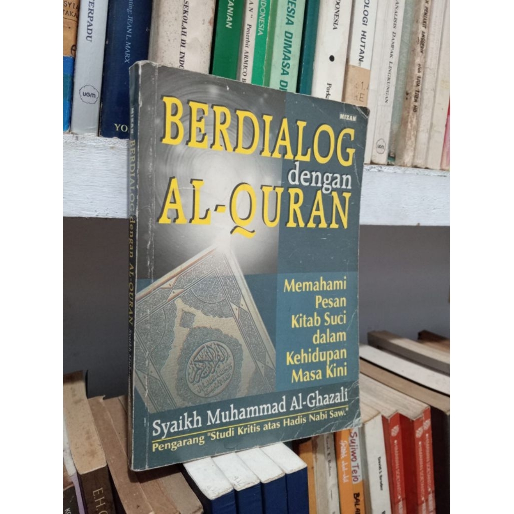 BERDIALOG DENGAN AL-QURAN
