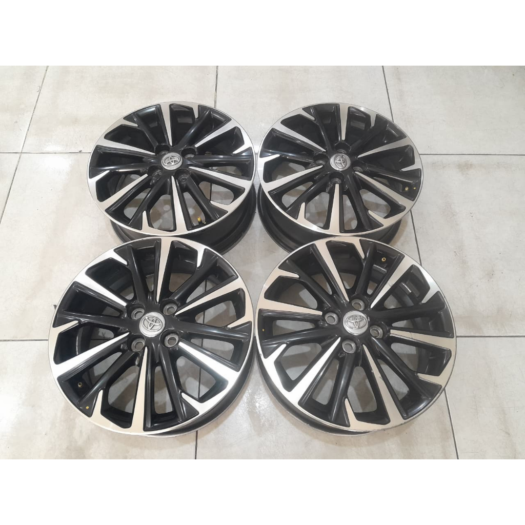 Velg Mobil Bekas Yaris Ring 16X6 PCD 4X100 ET 51 Black Polis OEM 4pcs