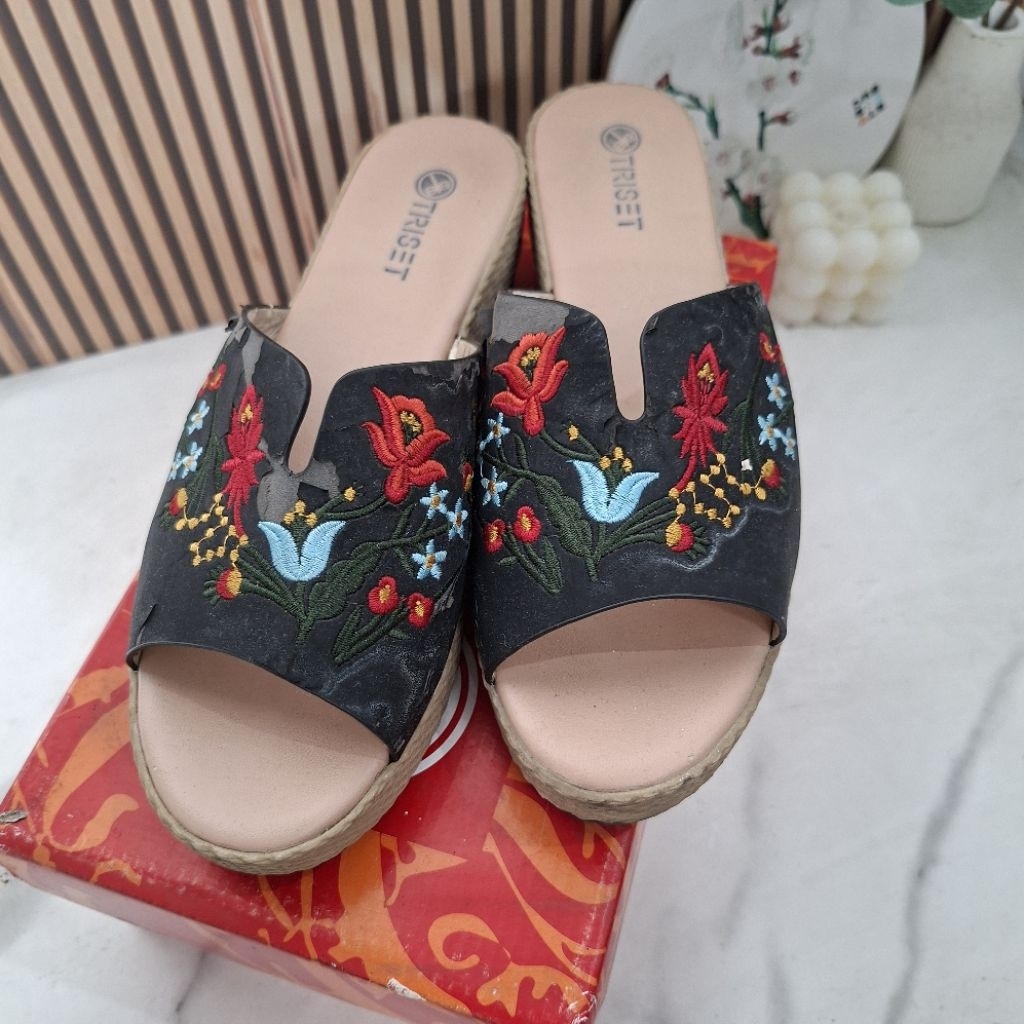 PRELOVED SANDAL TRISET SANDAL MURAH WANITA