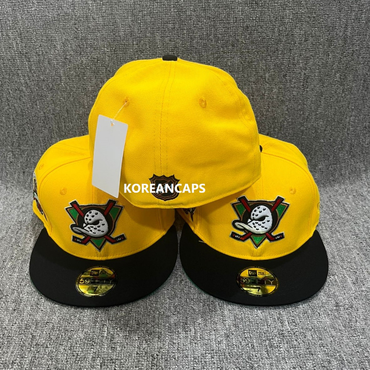 Topi Snapback Fitted Anaheim Ducks Stanley Cup 2003 Finals Yellow Black Bordir Build Up Caps
