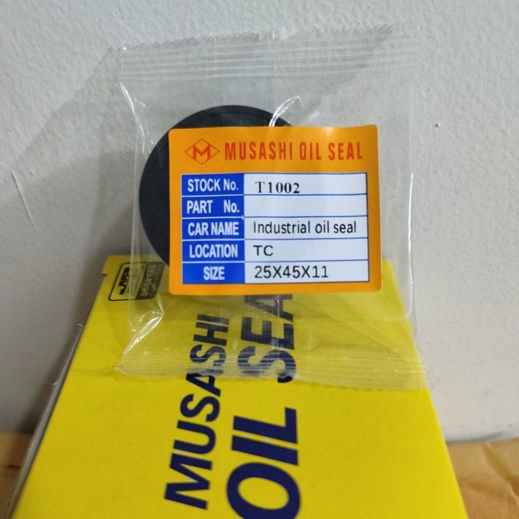 Oil Seal TC 25 x 45 x 11 / TC 25x45x11 / TC25*45*11