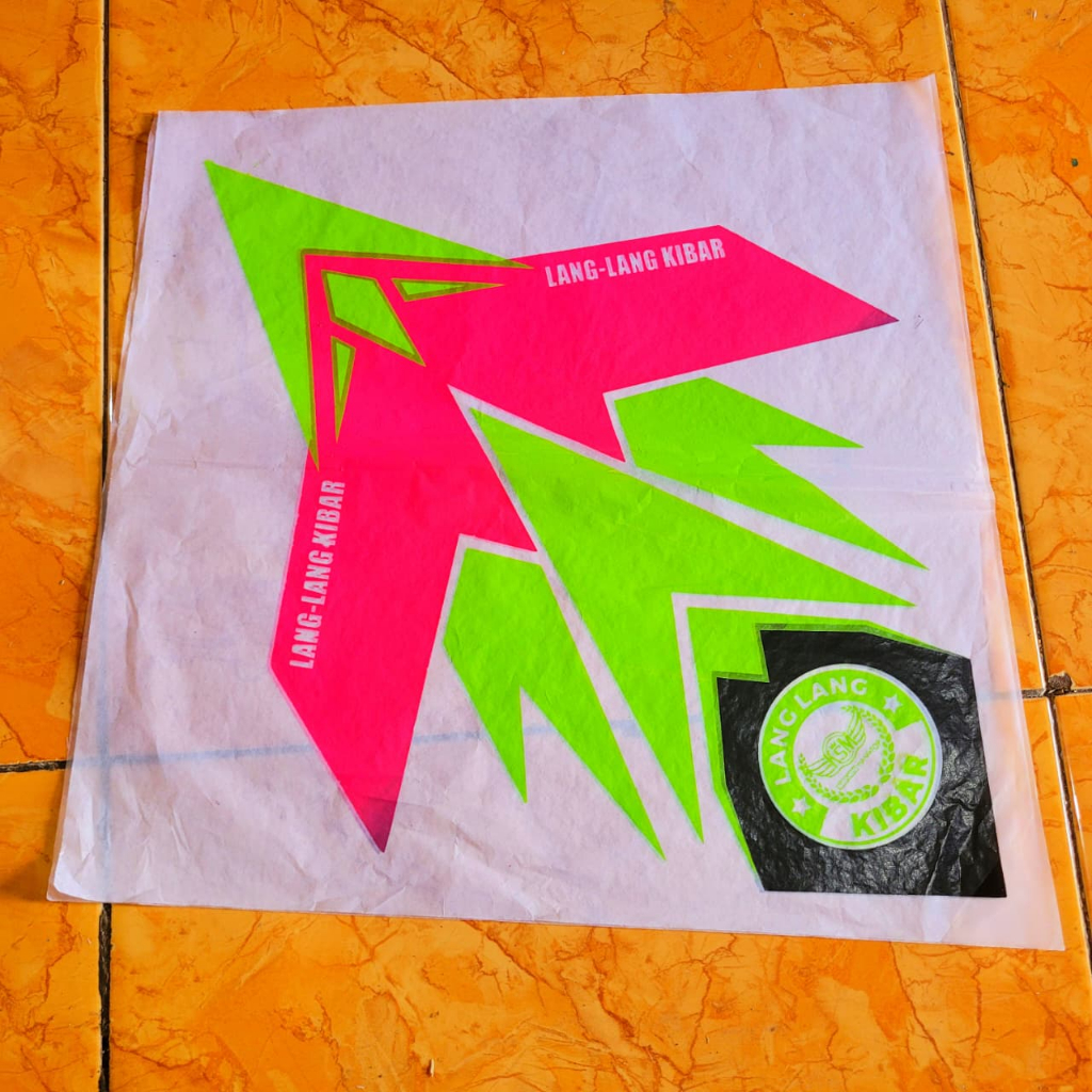 Kertas Minyak Sablon Layangan spek 3 warna LLK