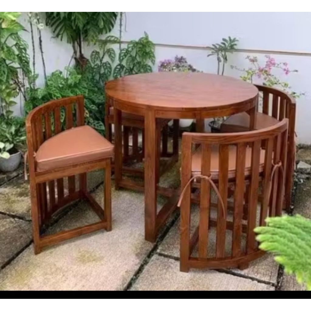 meja makan set dari kayu mahoni 4 kursi