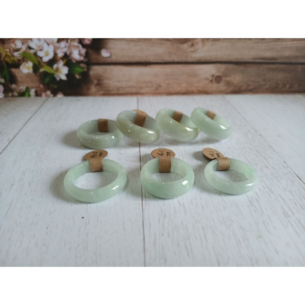 Cincin Giok Asli Burma Hijau Terang Apel