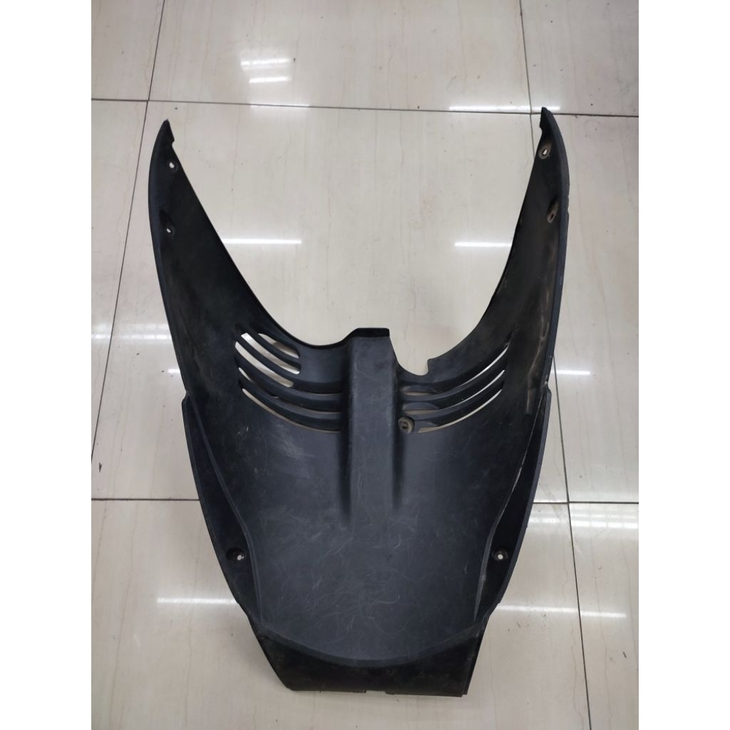 cover fr lower, dek paru penahan lumpur PCX bohlam CBU 2010-2013