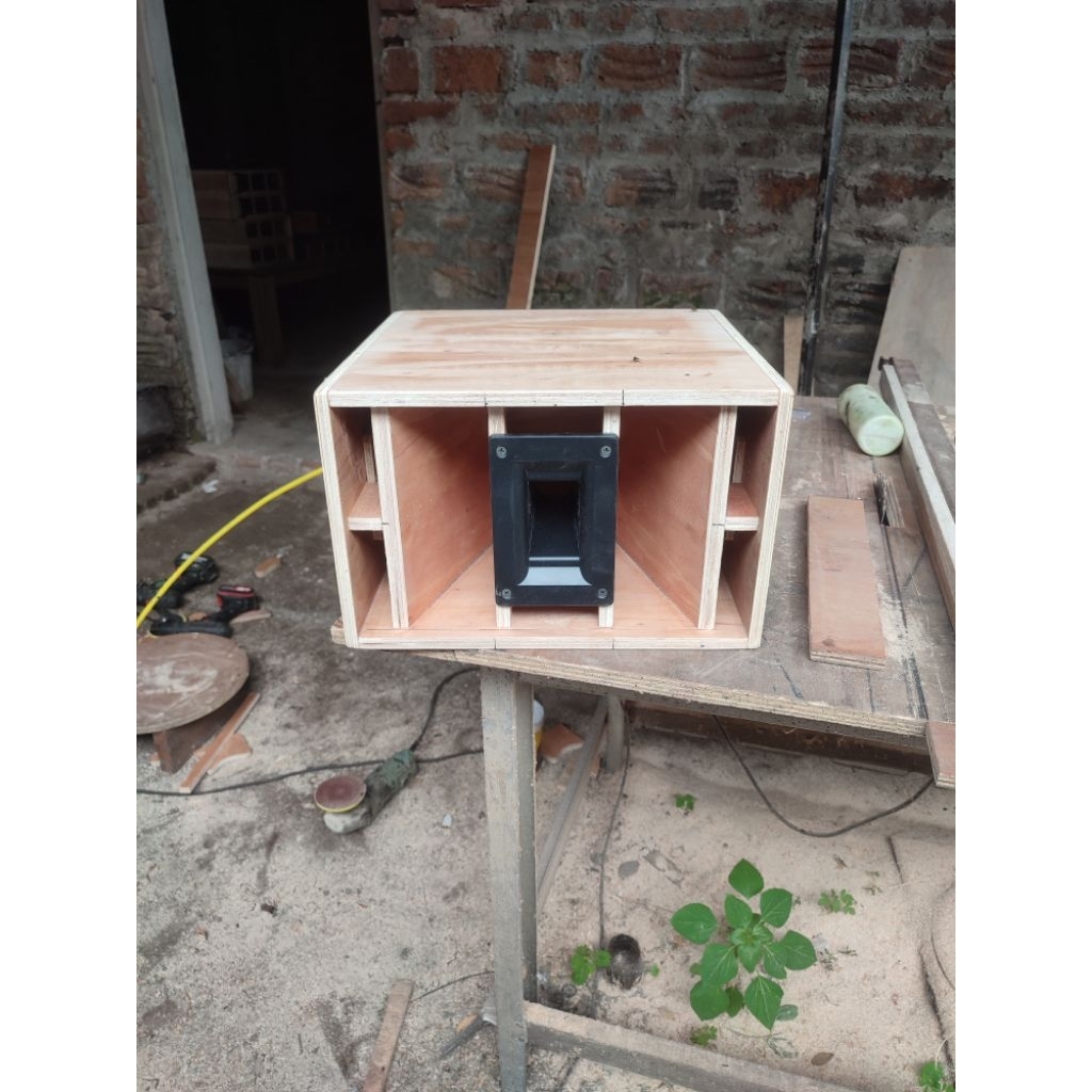 Box Speaker Paratop 6 Inch Single Plus Horn Tweeter 10x15cm