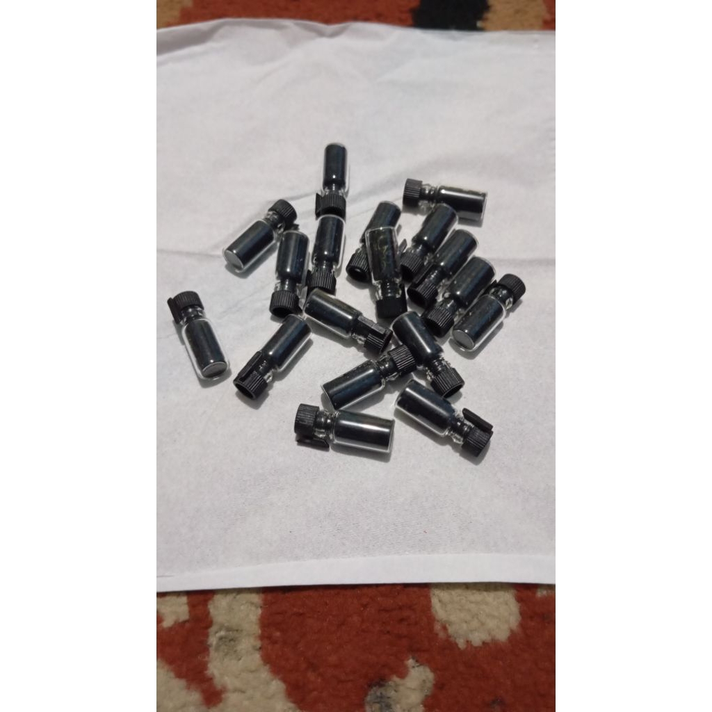 potongan kain kiswah