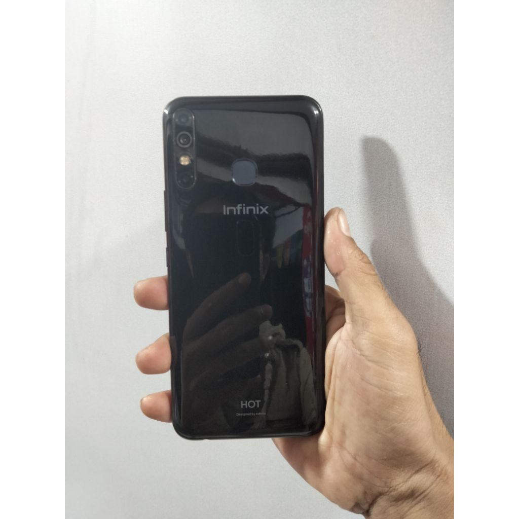 INFINIX HOT 8 4/64GB
