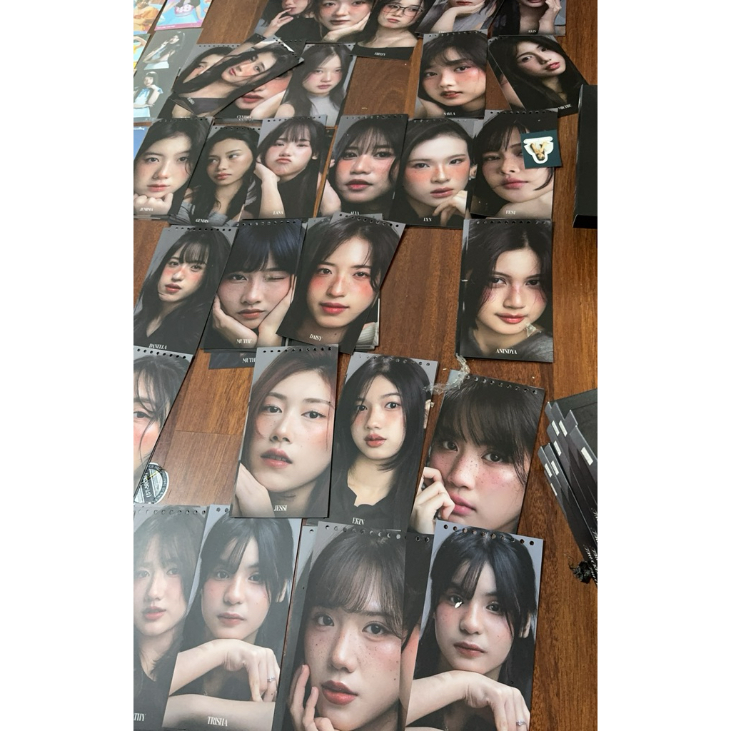 Kalender JKT48 2026 Freckless (Lembaran)