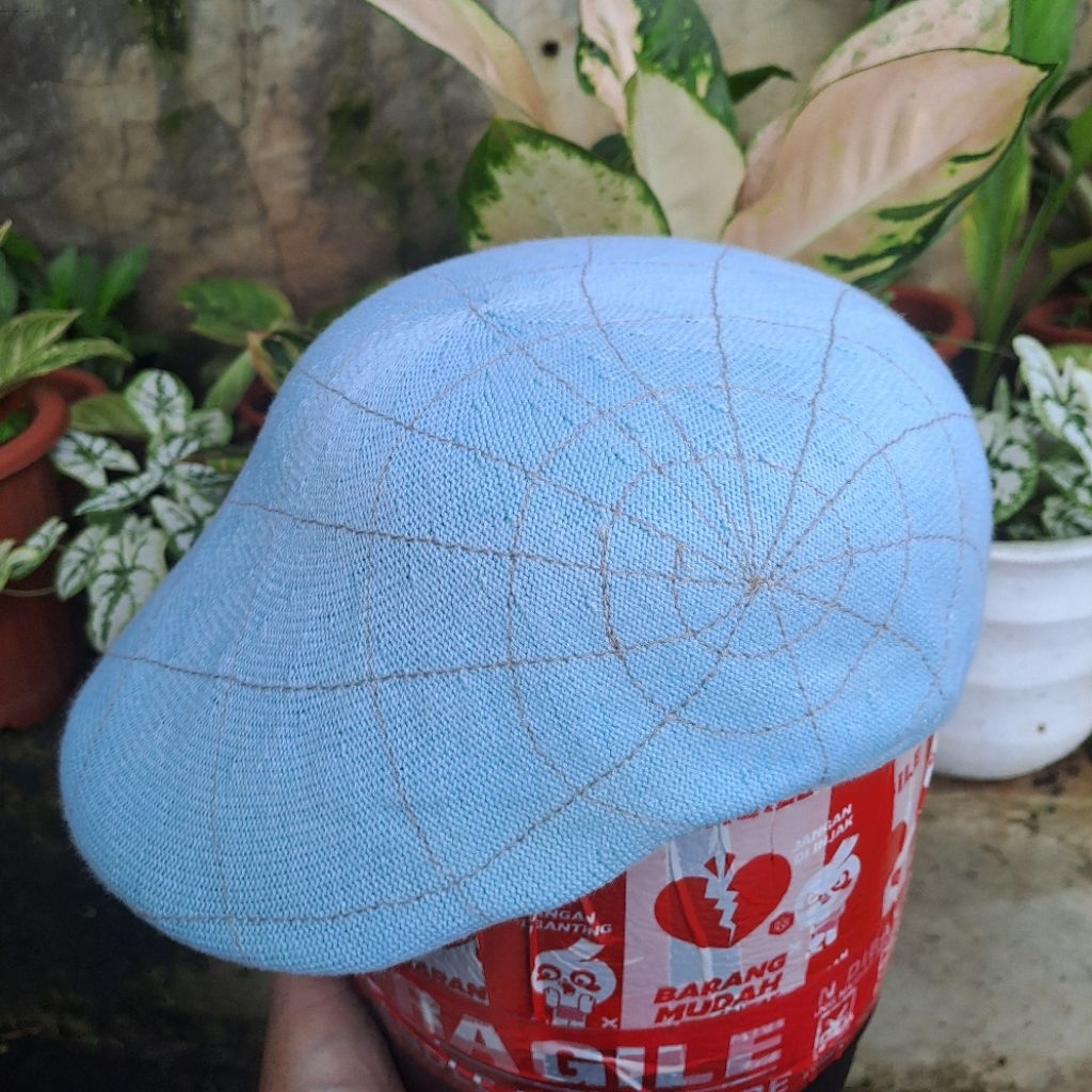 Topi Pet/Flatcaps Kangol, Red Label, Original.