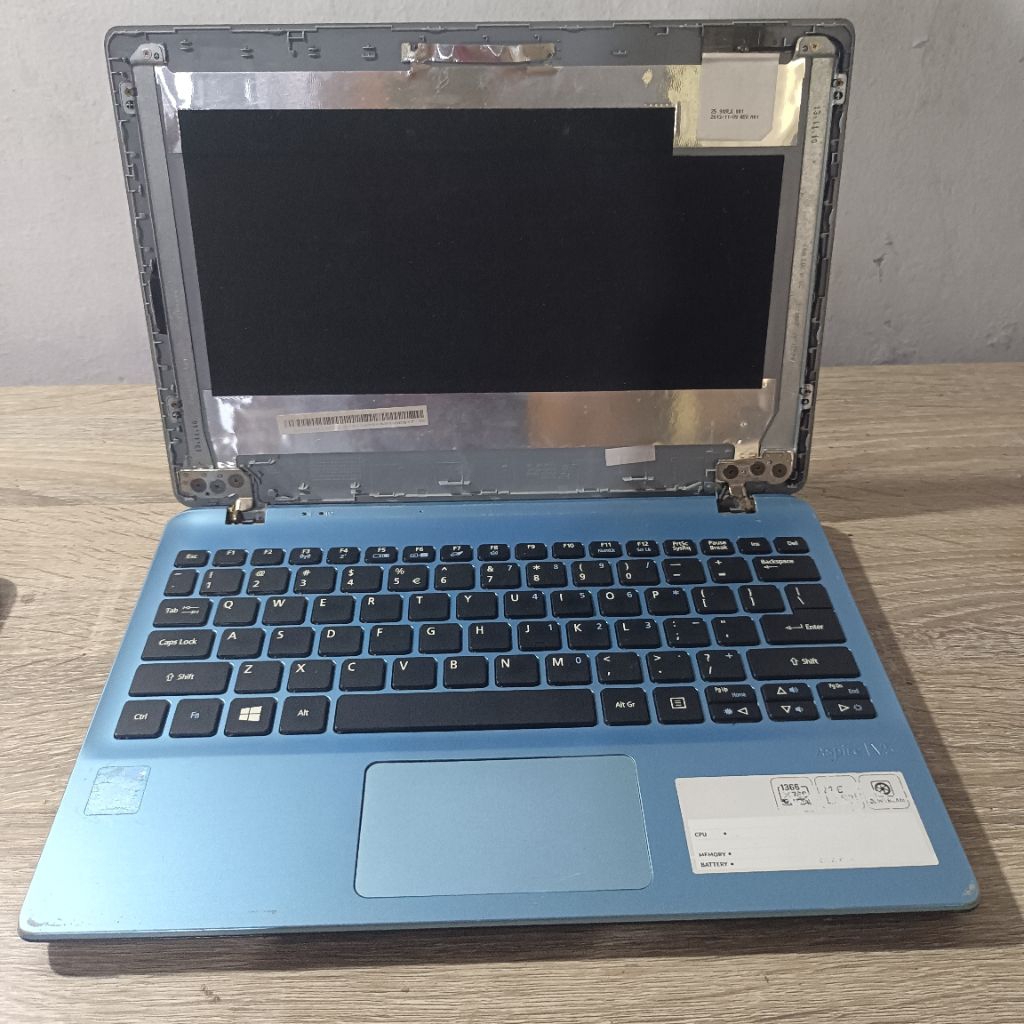 Casing Cassing Case Kesing laptop Acer V5-132 V5-132P