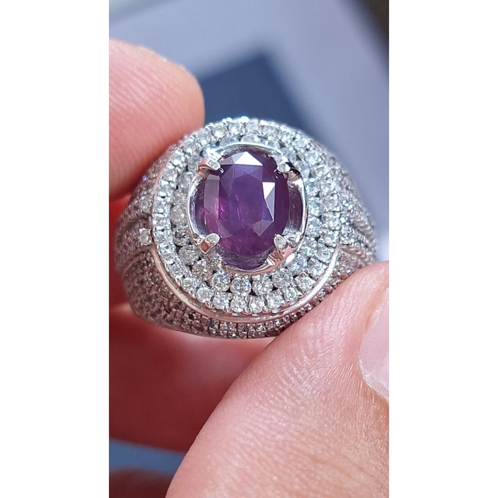 Natural purple sapphire GRI Lab