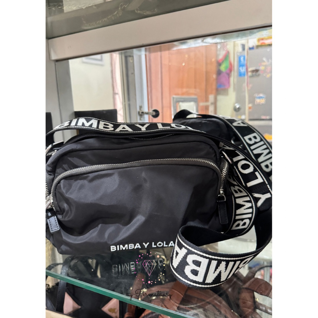 ORIGINAL 100% - Bimba Y Lola Crossbody - Black strap