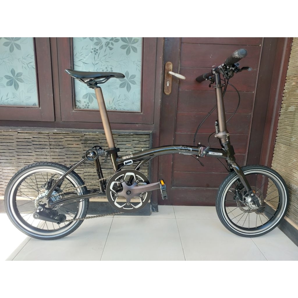 Sepeda Lipat United Trifold 8D bekas