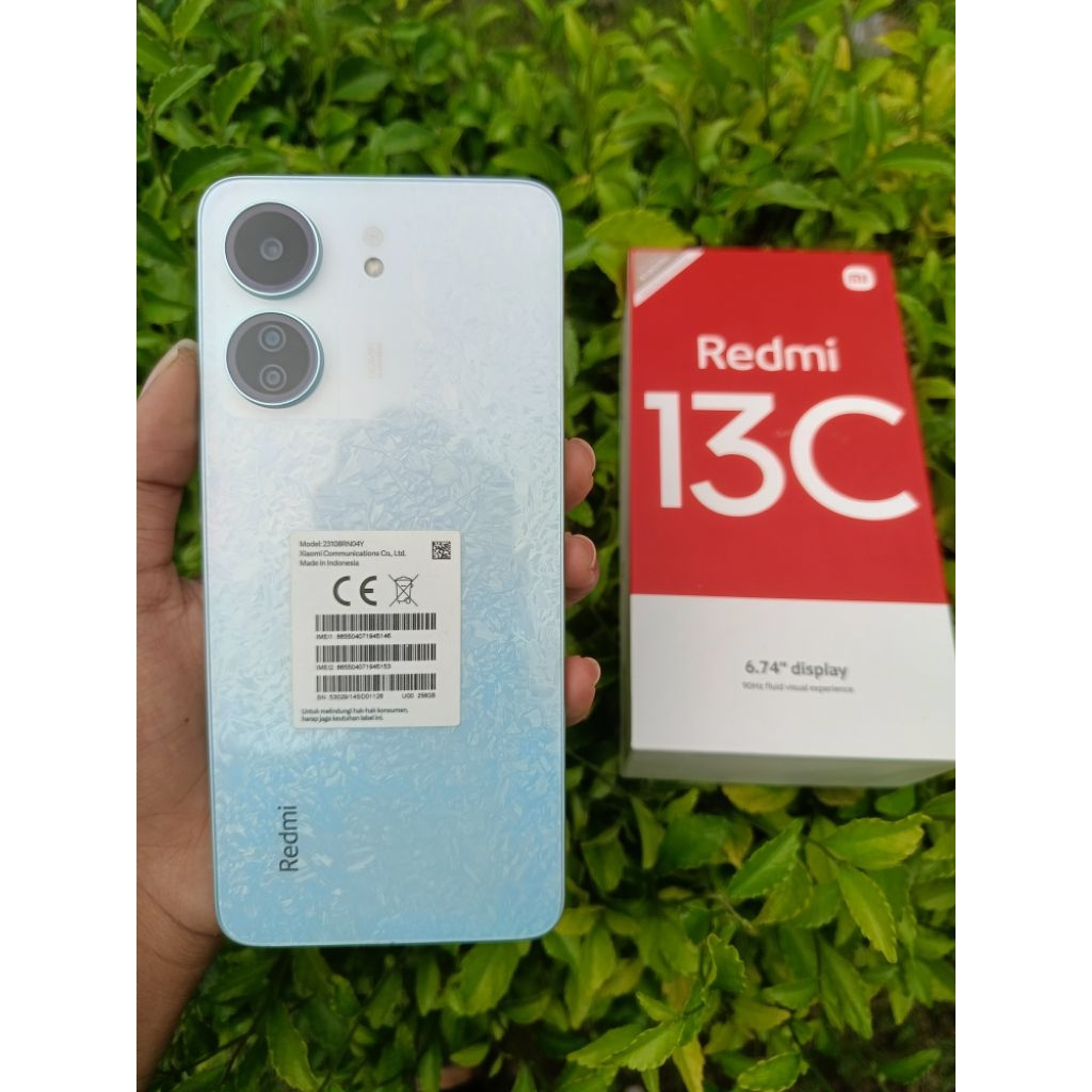 REDMI 13C RAM/ROM 8/256 second berkualitas