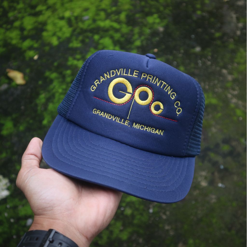 TRUCKER HAT VINTAGE GRANDVILLE