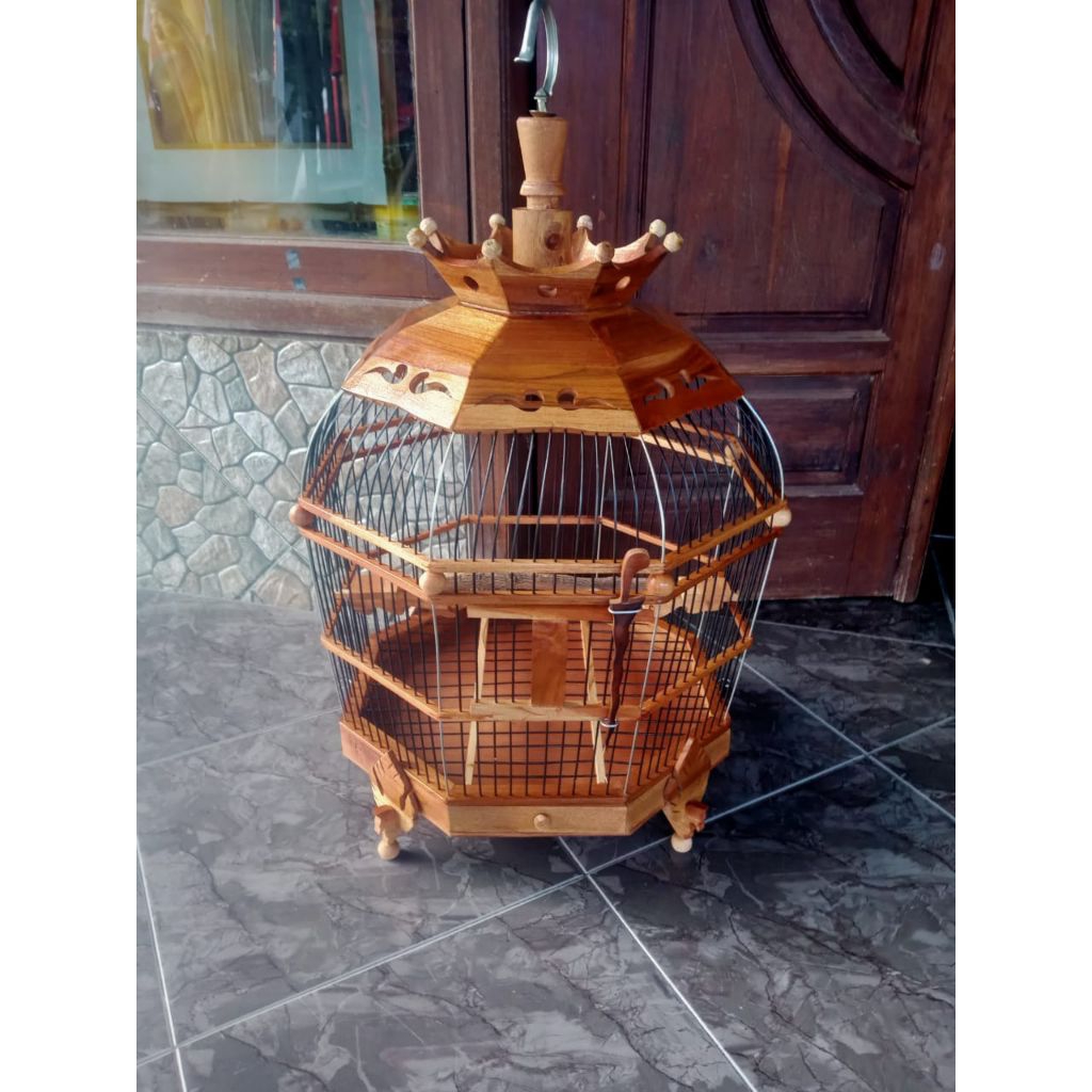 Sangkar Tekukur, puter pelung Kayu Jati