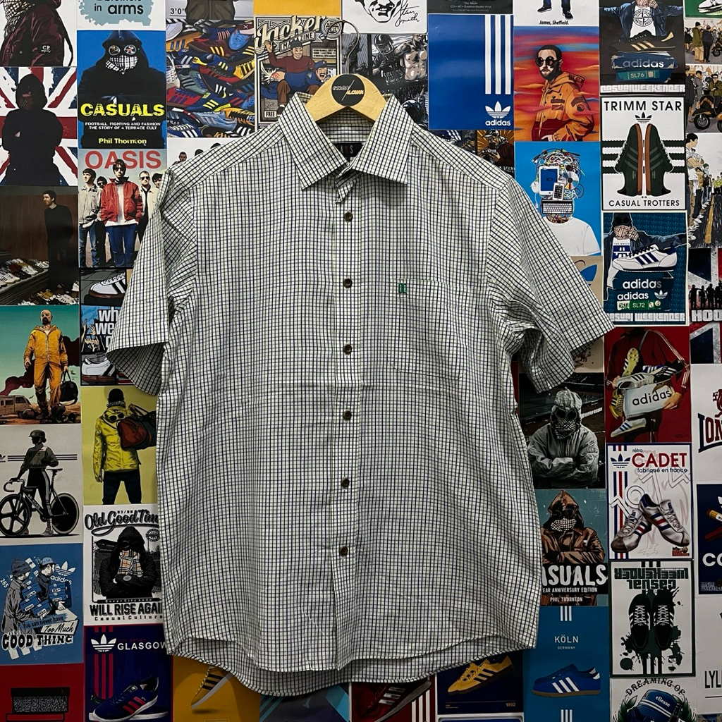 Kemeja / Lengan Pendek / Vintage / Second / DAKS