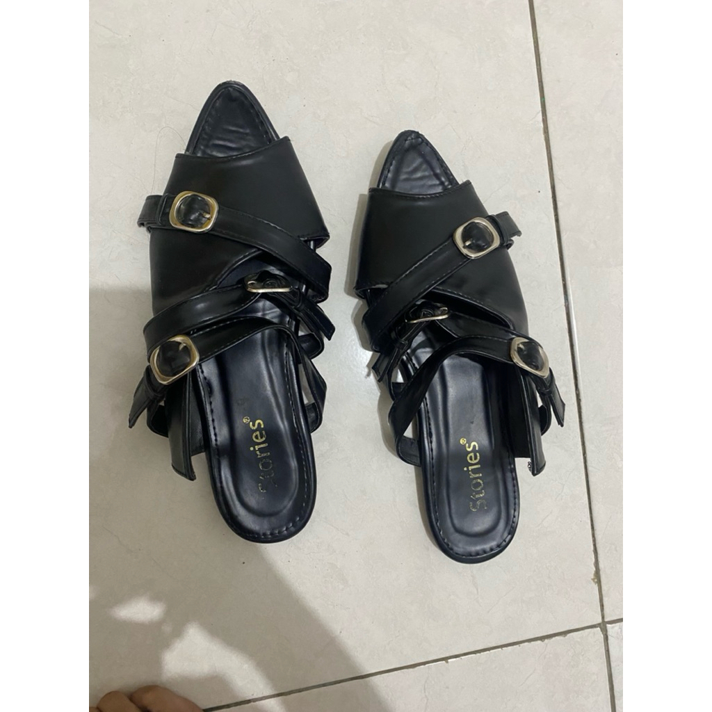 sandal selop wanita hitam