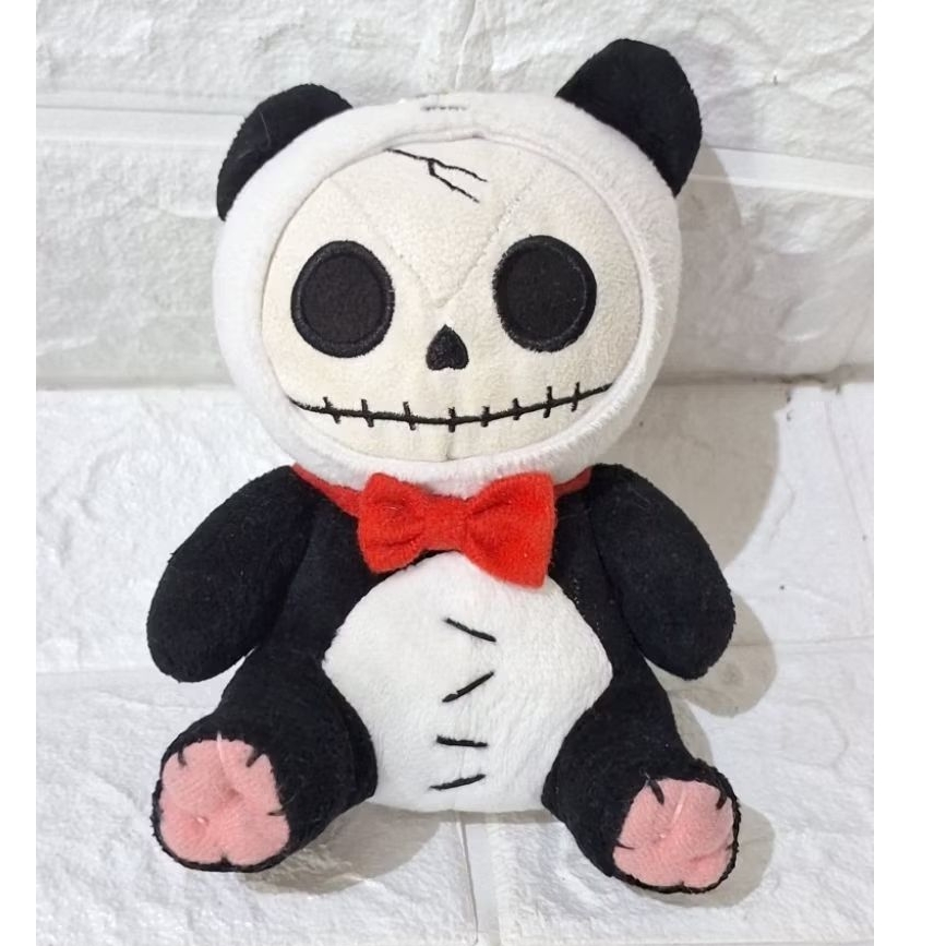 gantungan kunci boneka seram tengkorak. ganci boneka nightmare bajak laut setan hitam bawa garpu tal