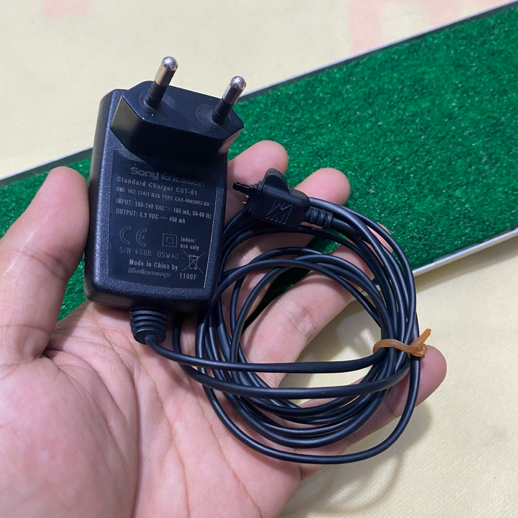 Charger Sony Ericsson CST-61 Original second mulus