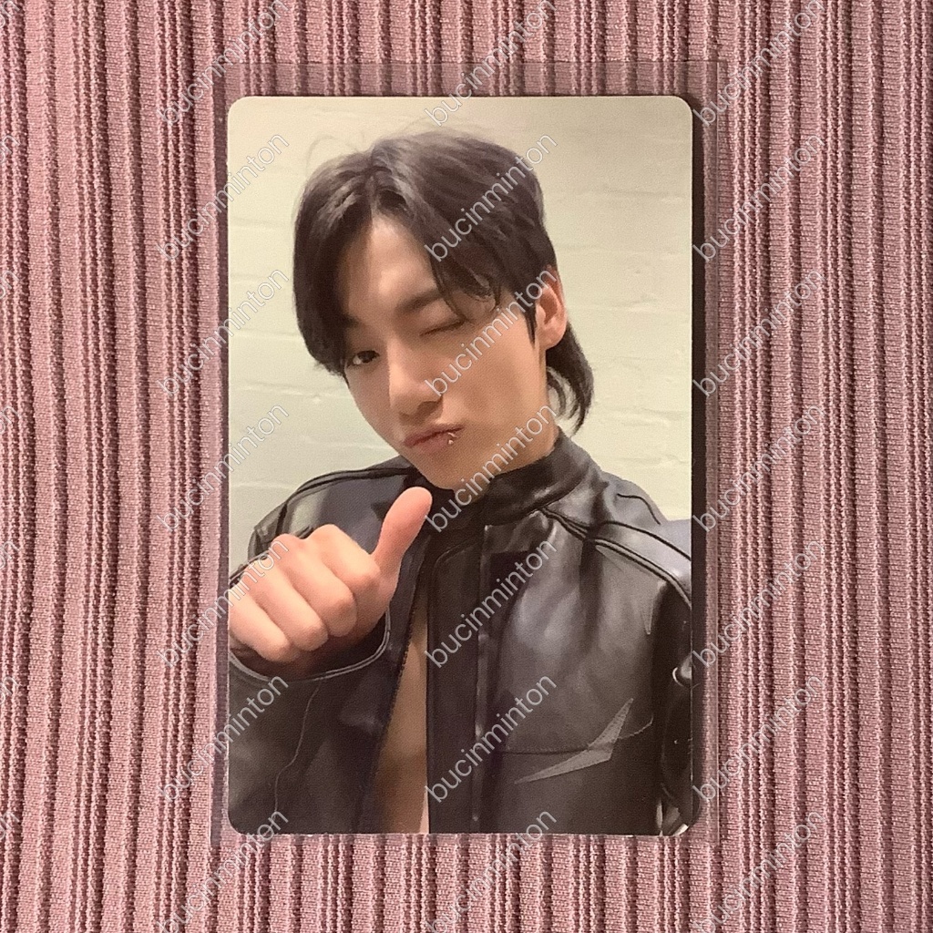 [SET] Lucky Draw Jungkook Golden M2U Jaket Jempol Photocard PC BTS JK