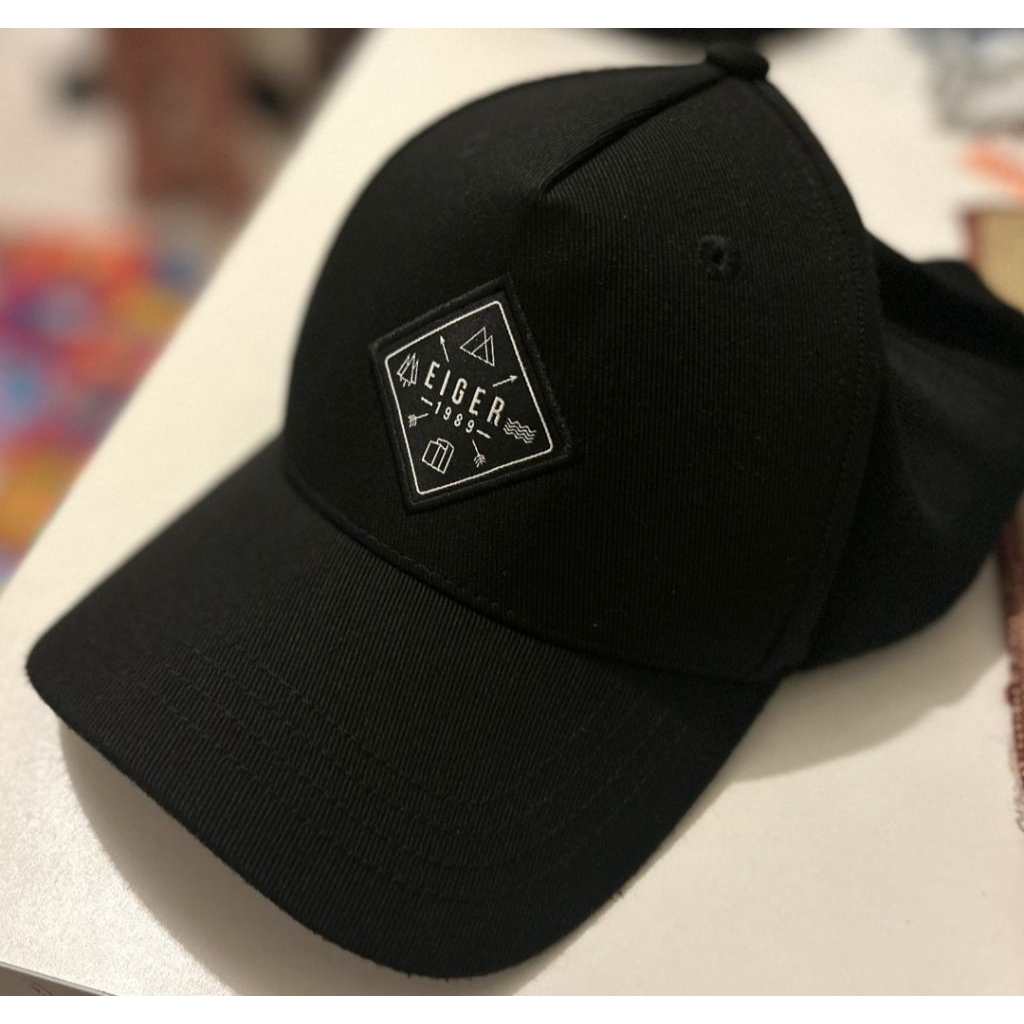 2 buah topi eiger original
