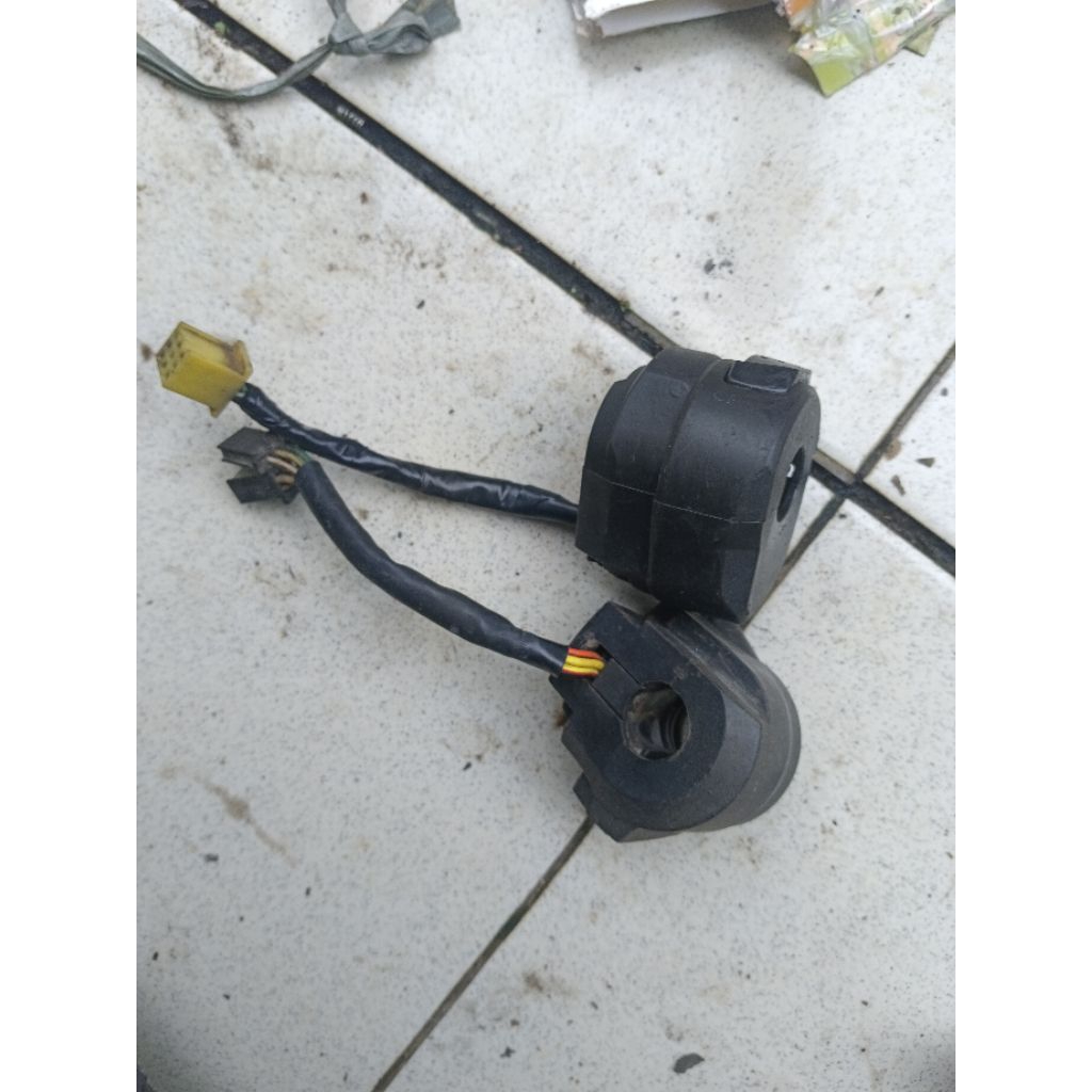 saklar kanan kiri skywave