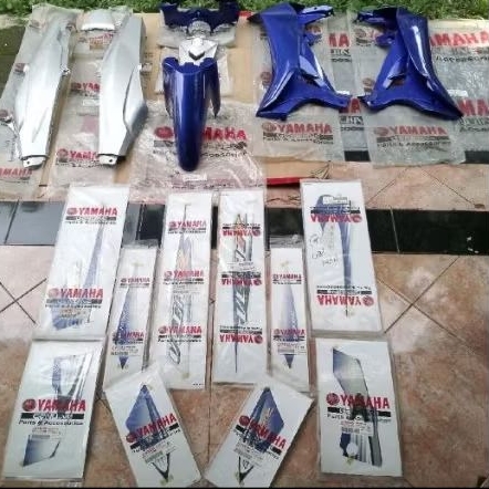 bodi body halus+striping Polet set Vega R new biru silver original ygp