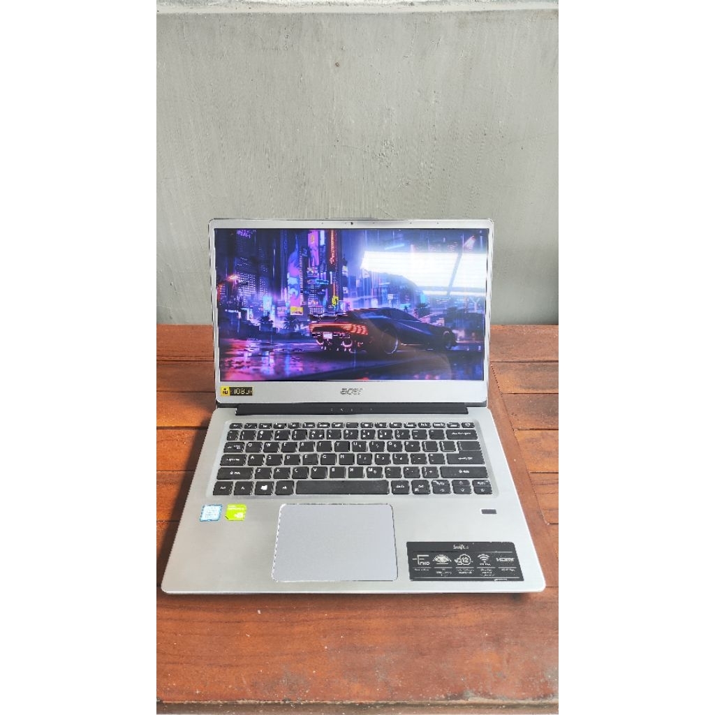 ACER SWIFT 3 SF341-56G (i5 8265u, nvidia mx250, ram 8gb, hdd 1tb)