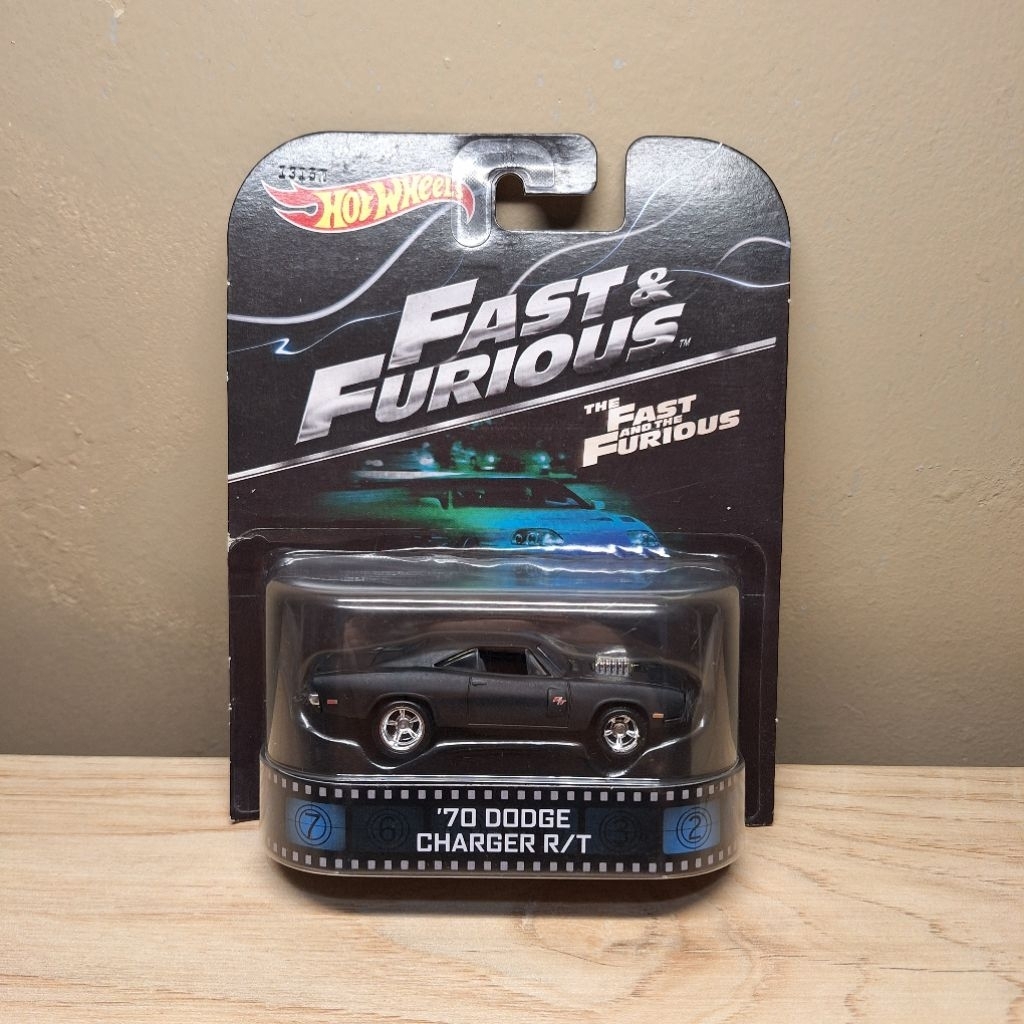 Hot Wheels Retro Premium Fast Furious 70 Dodge Charger R/T (Black/ Hitam)