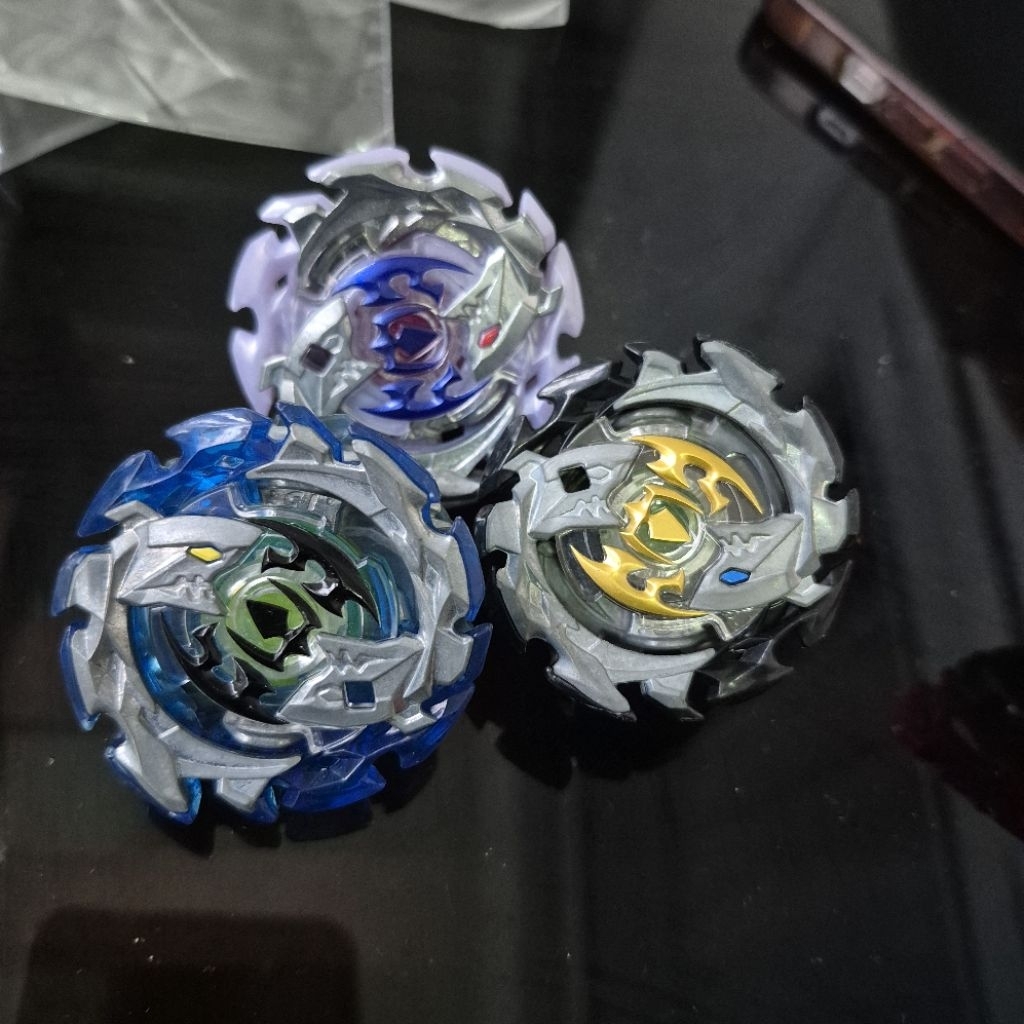 Beyblade Burst Forneus