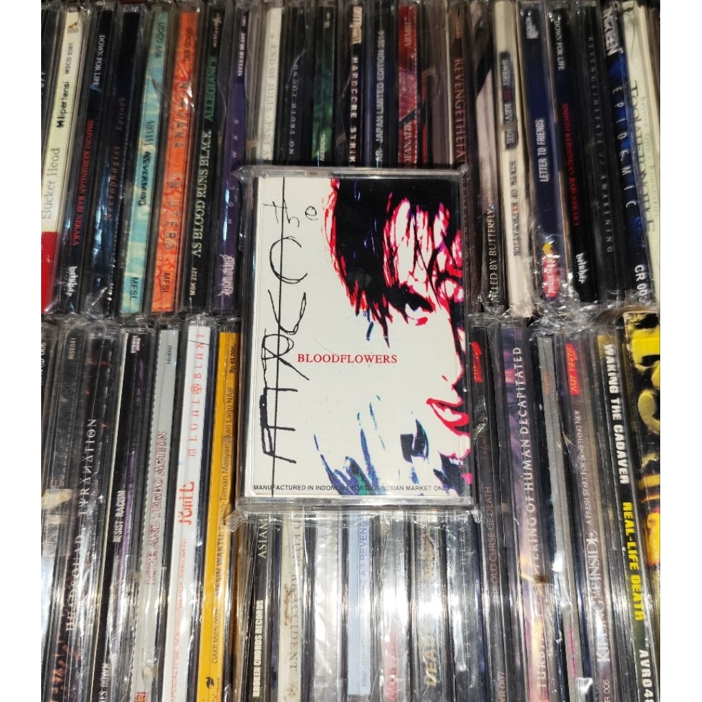 Kaset The Cure - Bloodflowers