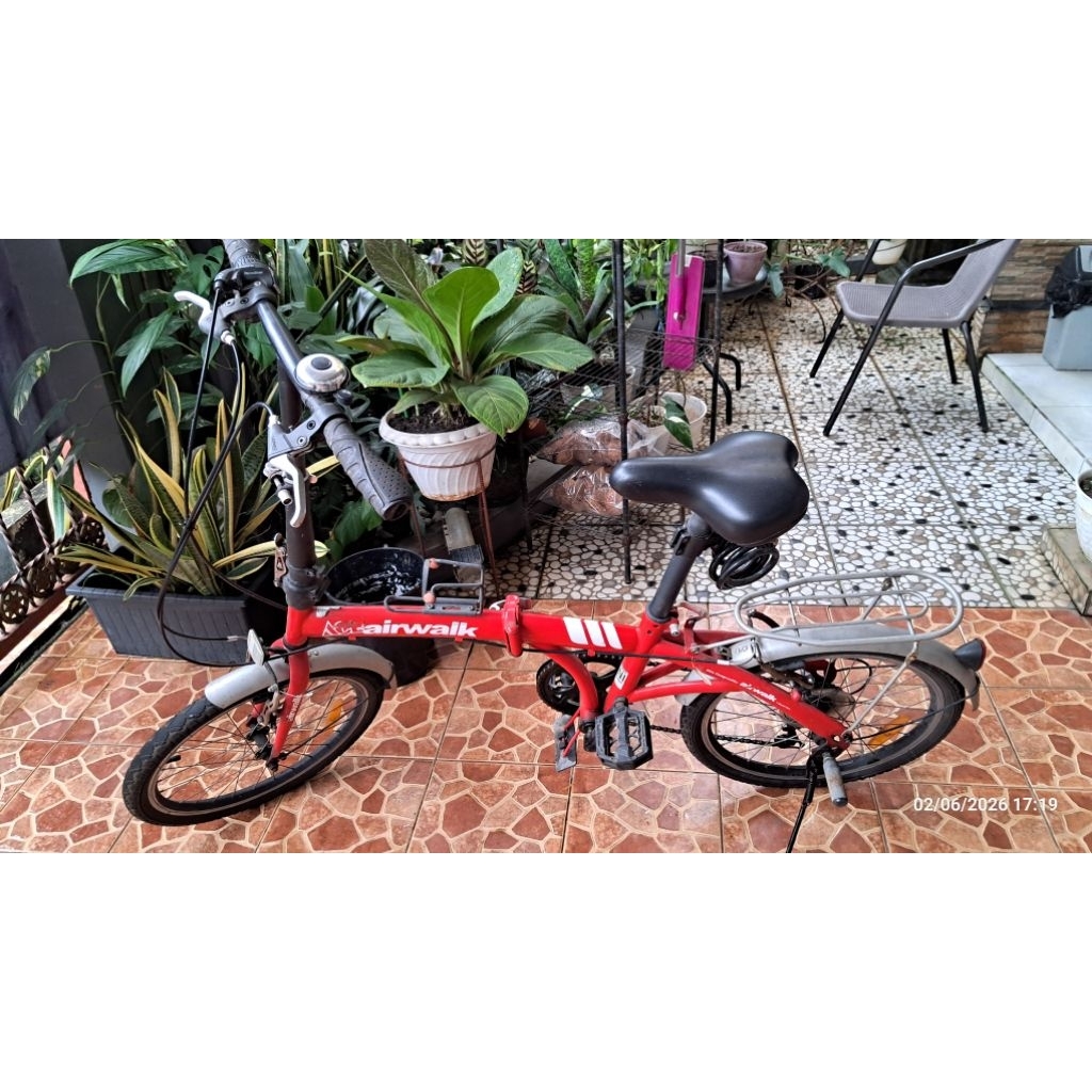 Sepeda Lipat AirWalk
