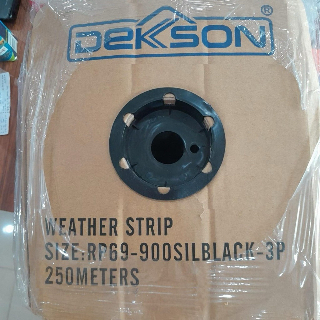 Mohair Kecil Dekson - Bulu Moher Seal / Penutup Celah Pintu Ukuran 0.69x0.9x250m - Hitam