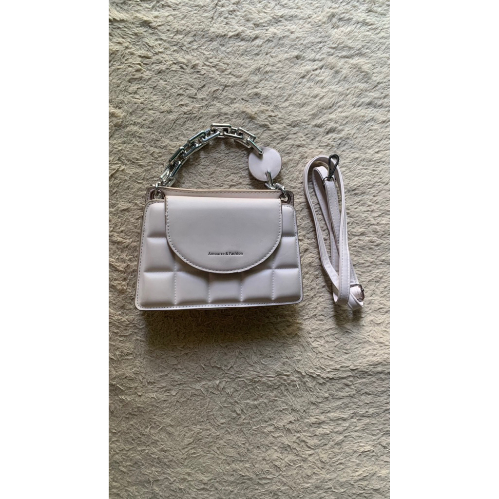 Slingbag amourre preloved
