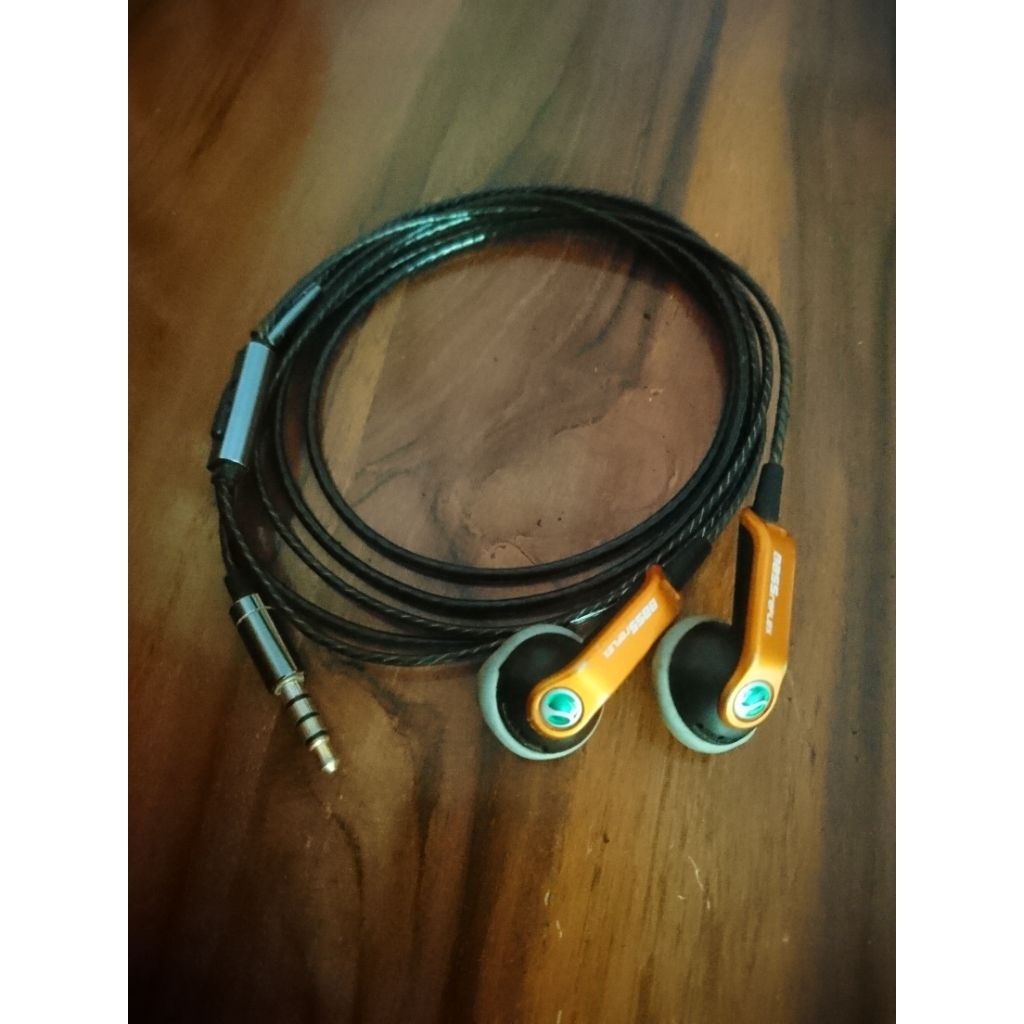 Sony Ericsson headset hpm64 recable with mic