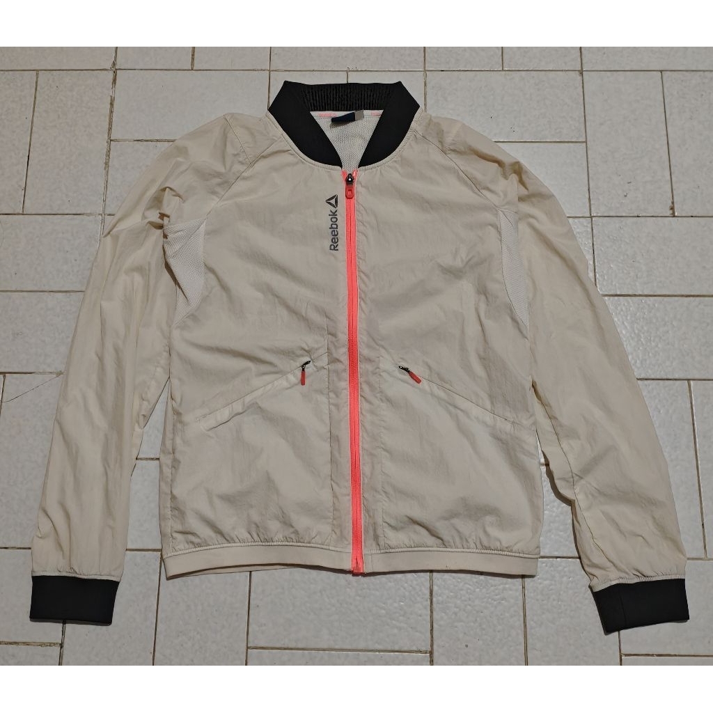 Jaket Sport Running Reebok Waterproof Broken White