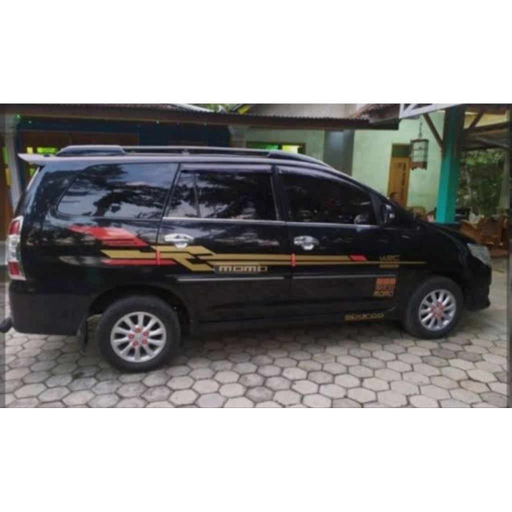 stiker mobil innova keren