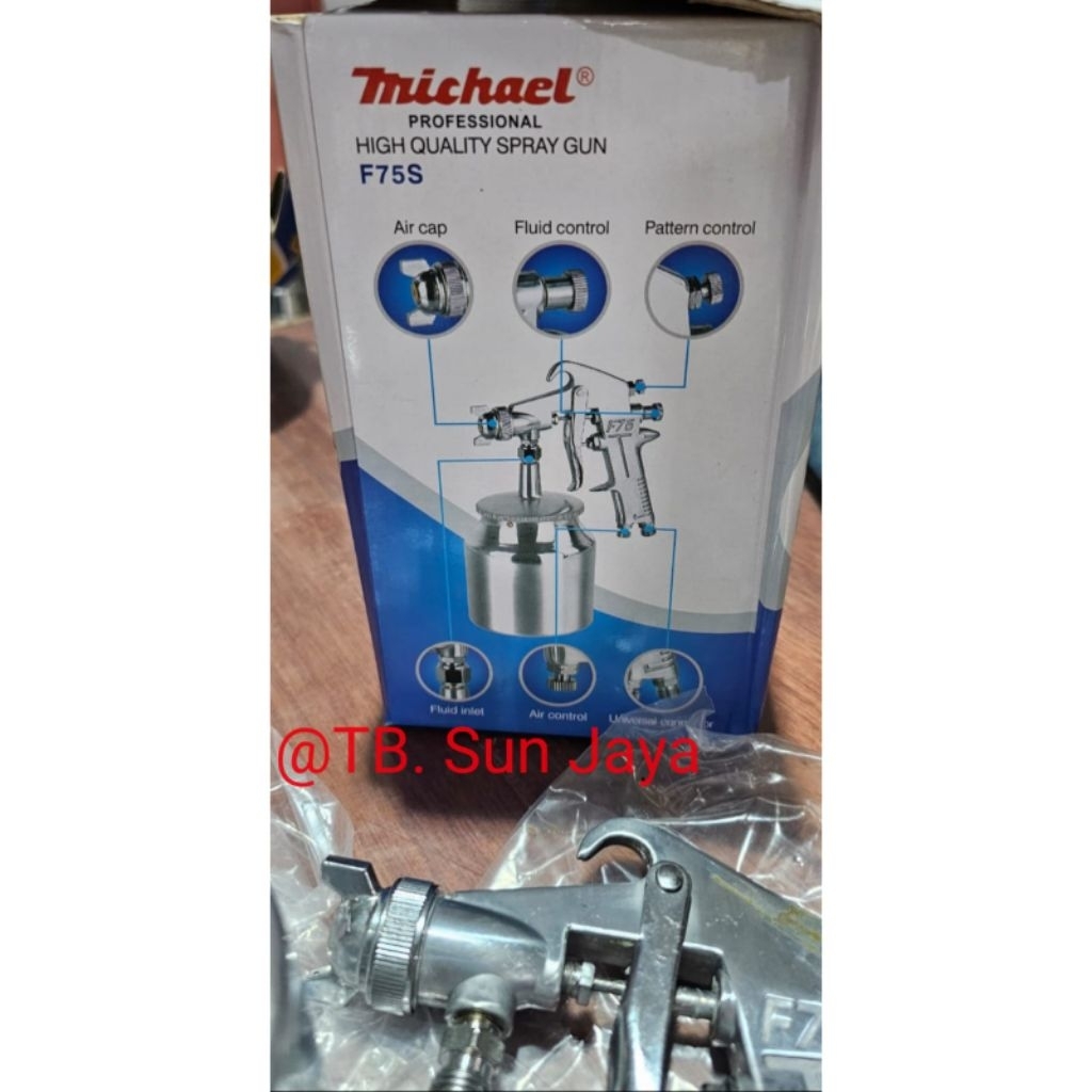 Gun spray cat tabung bawah