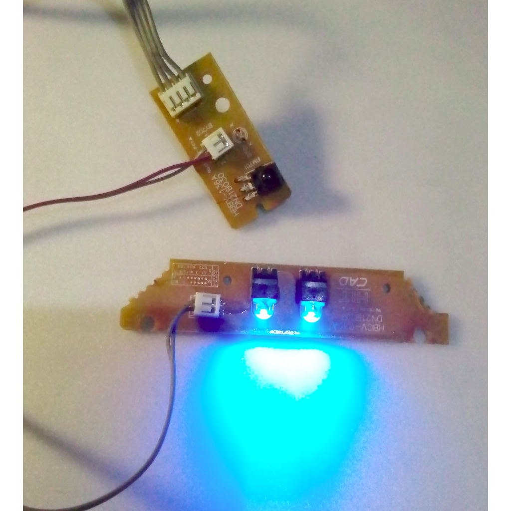 IR Sensor Remote TV LED Polytron 20 Inch Model PLD 20D901