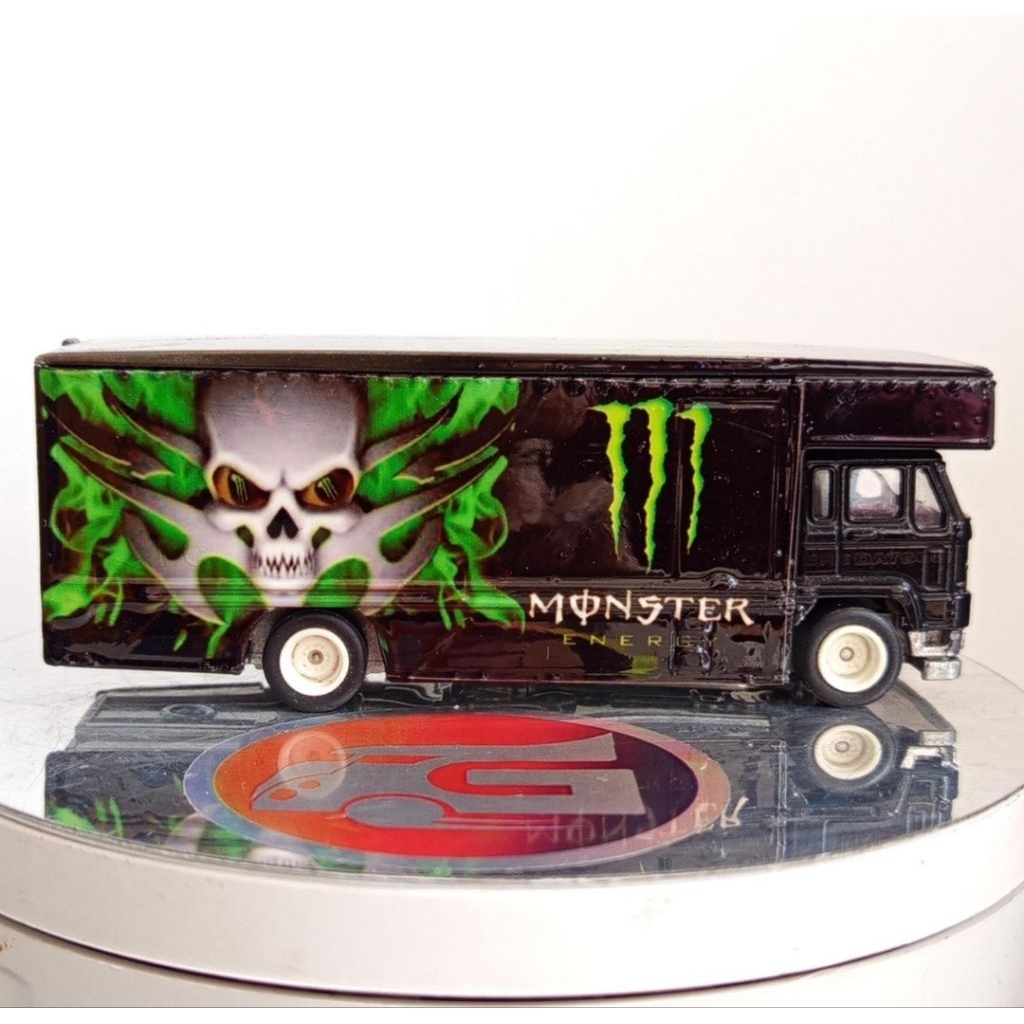 Hot Wheels Custom Truck Fleet Flyer Monster Energy - Hotwheels