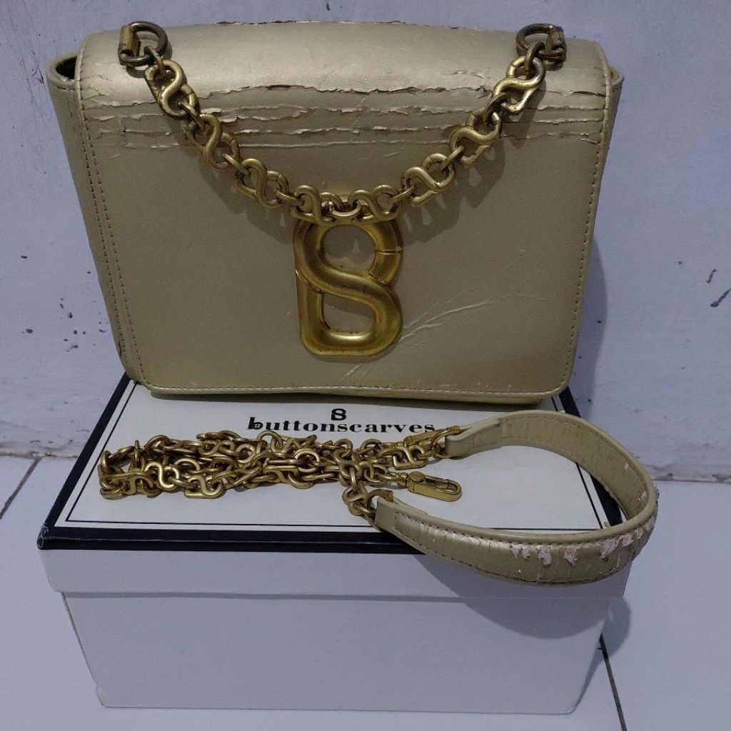 Alva sling bag buttonscarves preloved Original