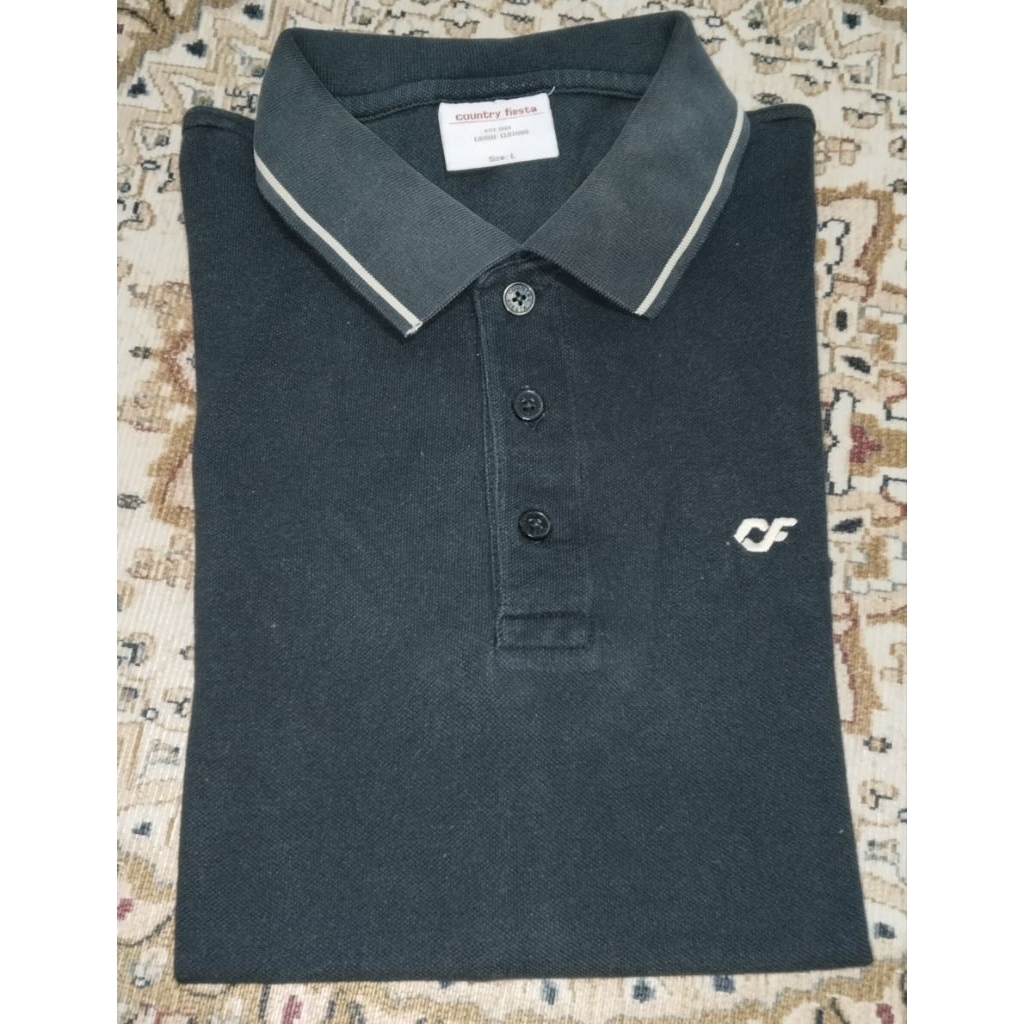 kaos kerah polo CF preloved