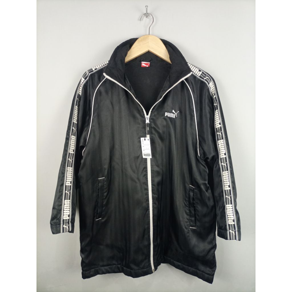 Jaket Puma Tapped Sport Lifestyle_Hitam Salur_Size 150/S fit M
